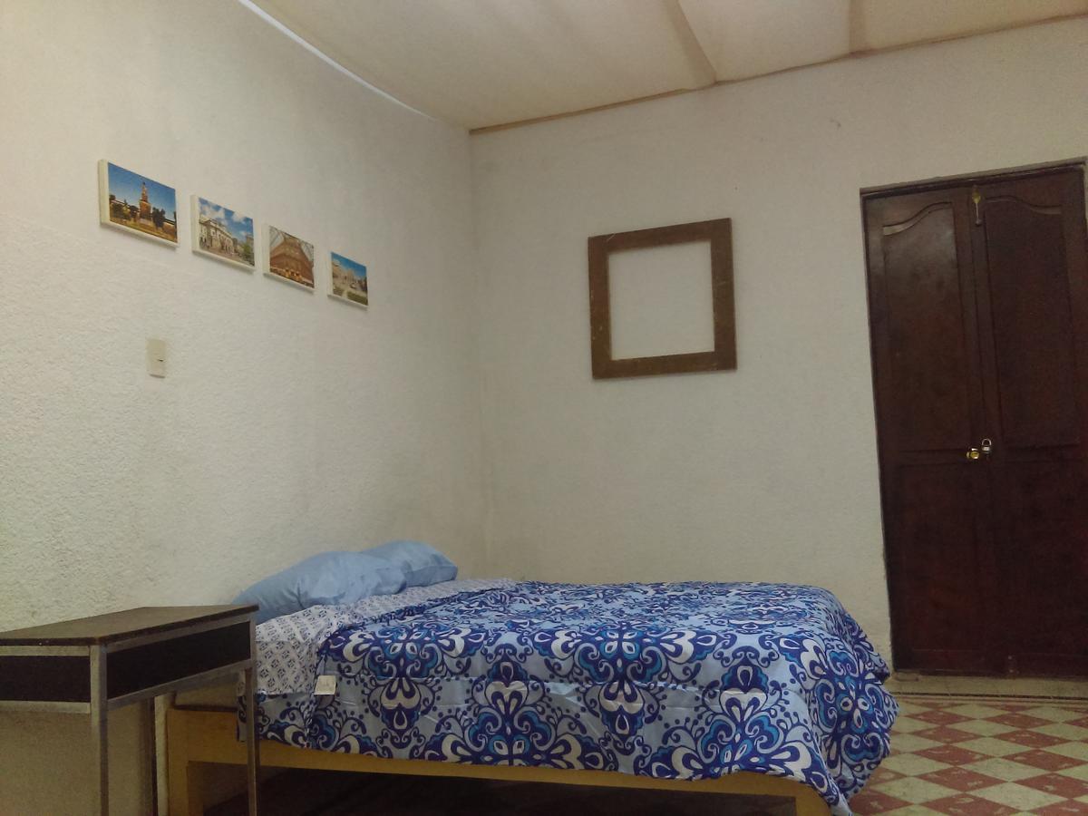 Julio House Hostel Leon Luaran gambar
